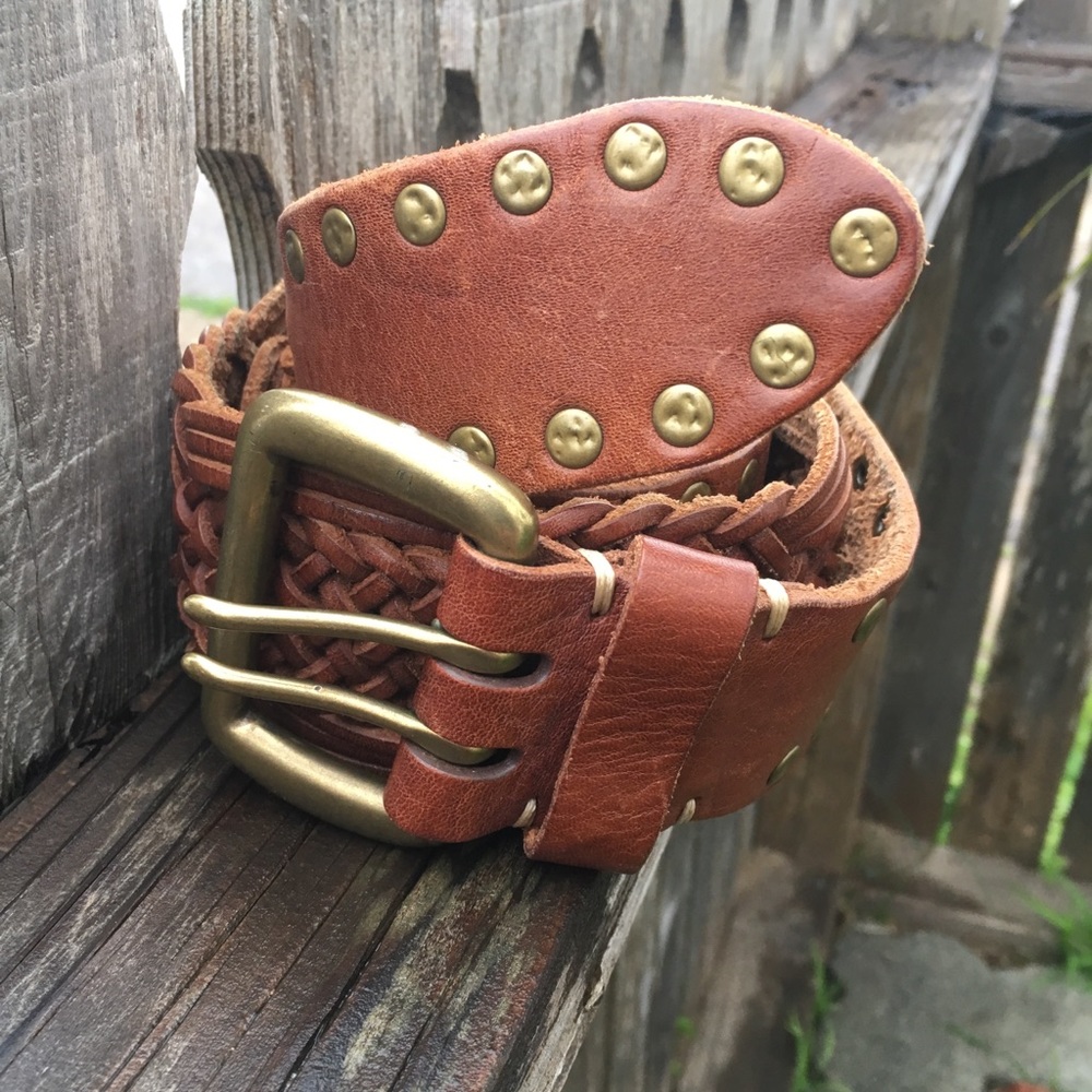 SOLD !!!!!!Lucky brand 🍀 leather belt size 34